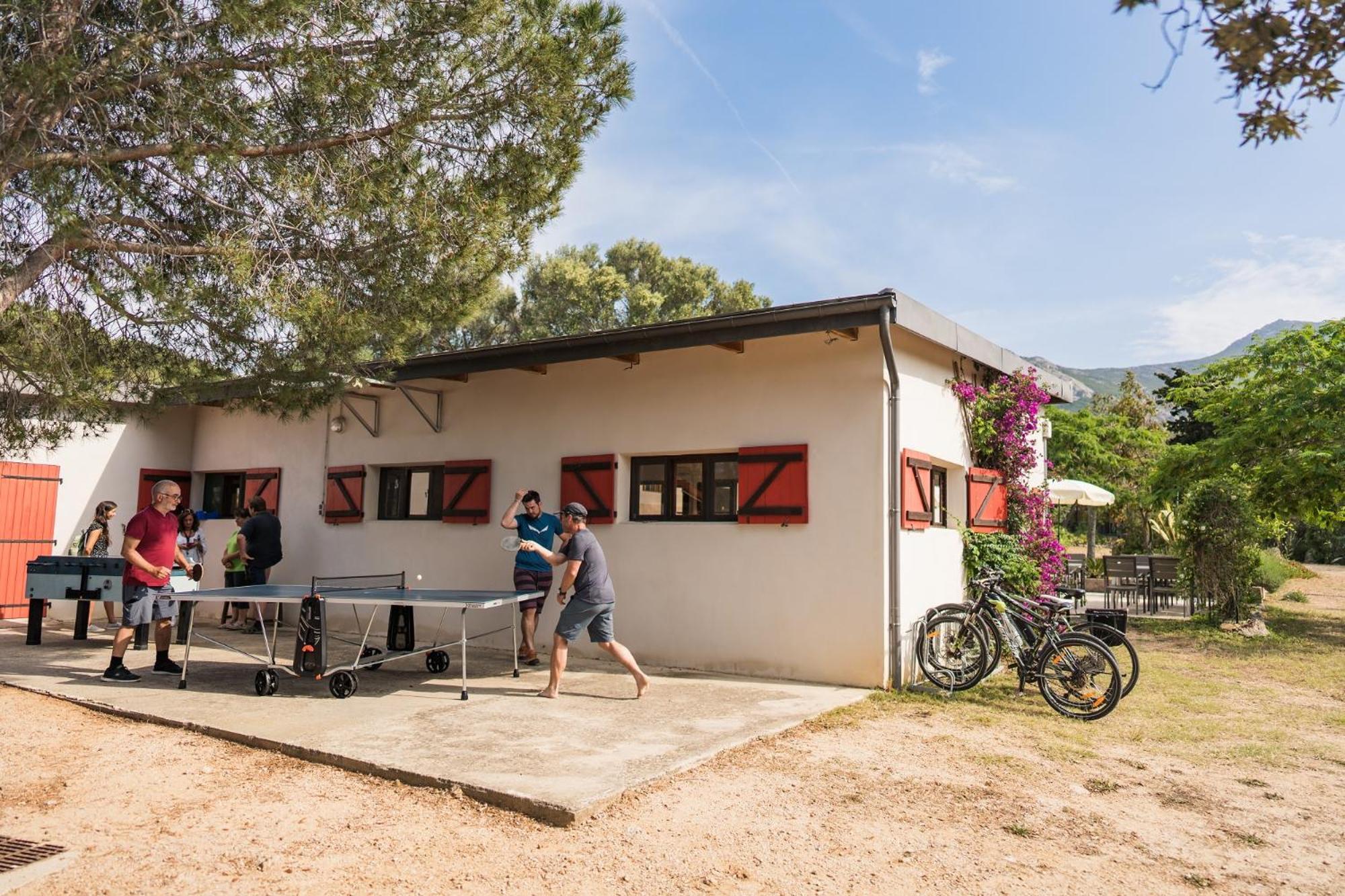 Feriendorf La Mora Calvi  Dış mekan fotoğraf